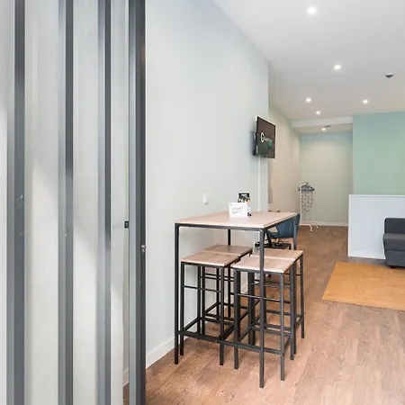 Guestready - The New Moonstone Office * Porto