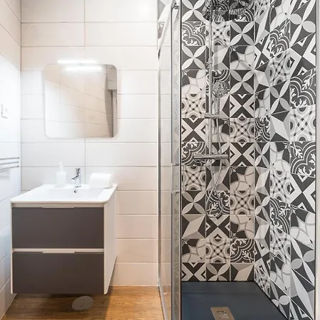 Guestready - The New Moonstone Office Apartment Porto