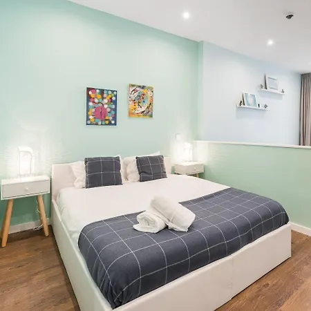 Apartment Guestready - The New Moonstone Office *